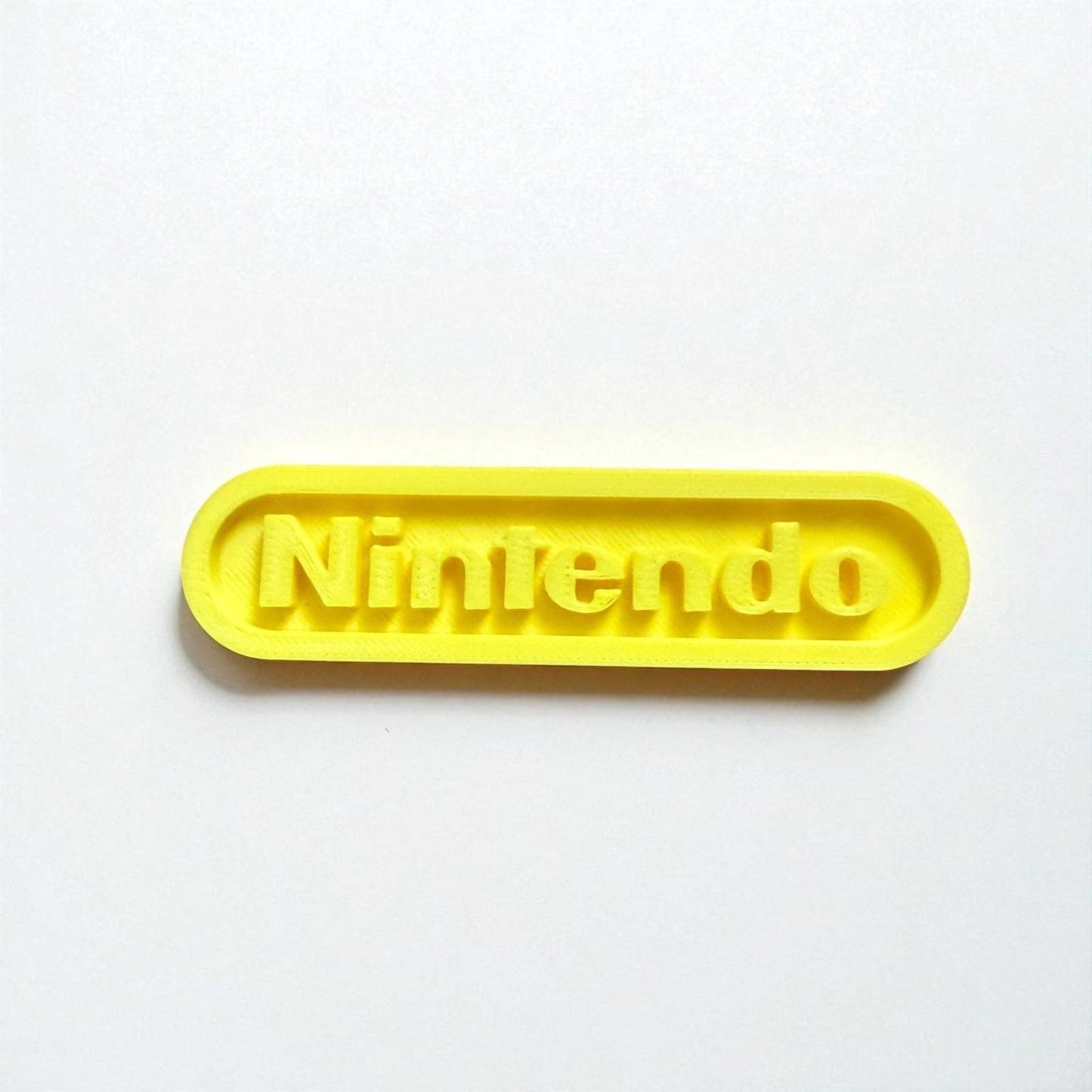 Retro-Style Game Cartridge Holder – 3D Printed, Multicolor Display Rack