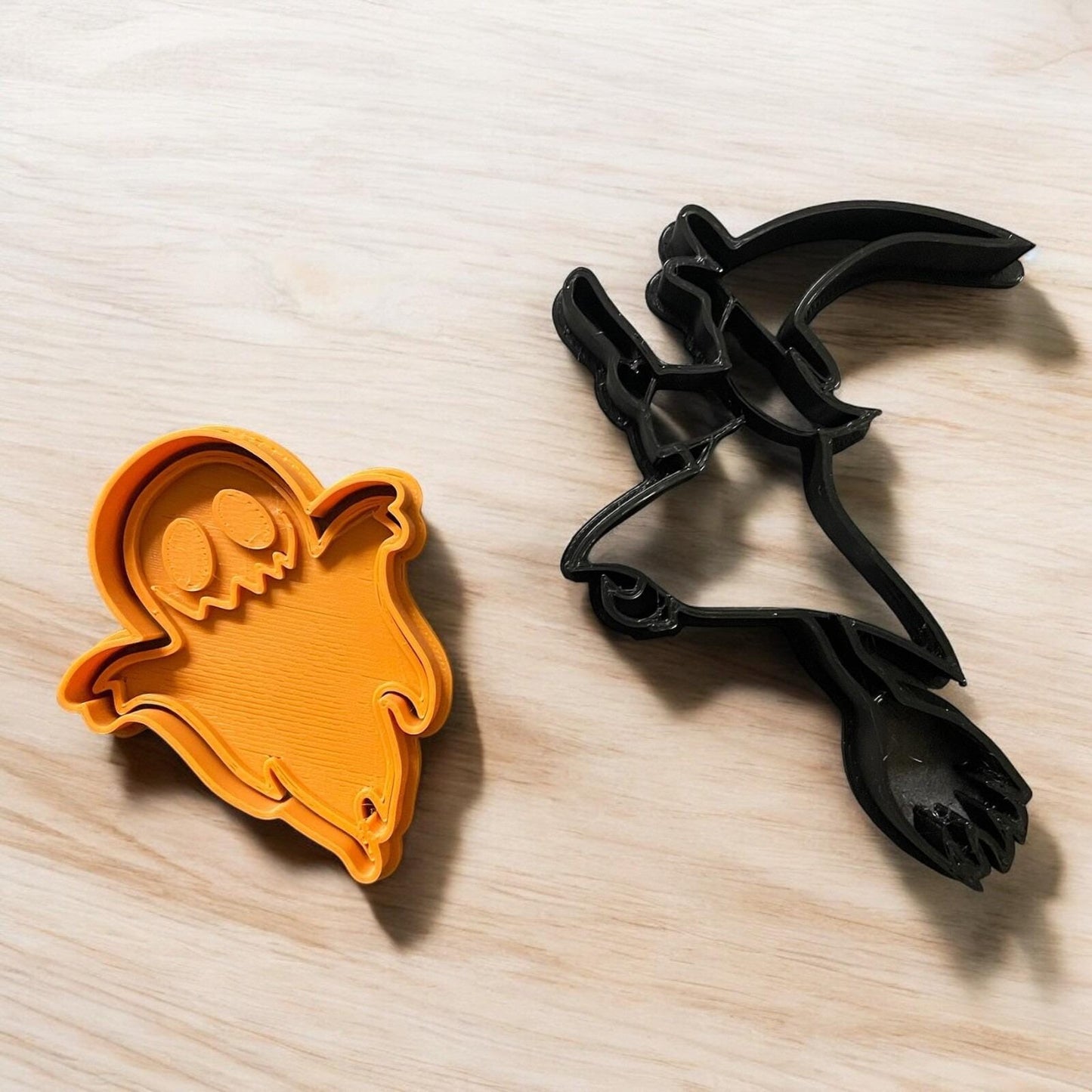 Hallowern Set Cookie Cutter . Different Molds For Cookies. Ghost And More