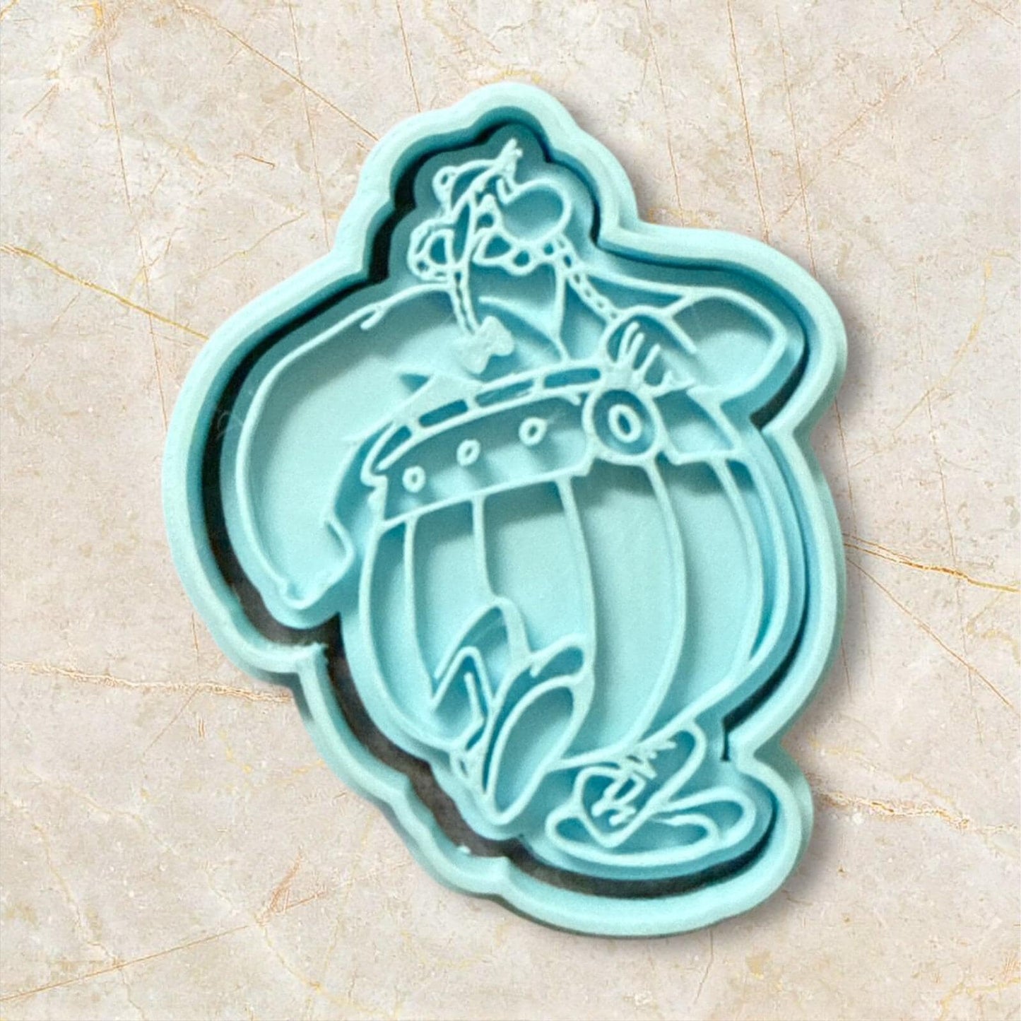 Comic Hero Cookie Cutter Set – 3-Piece Vintage Cartoon Style Baking Set