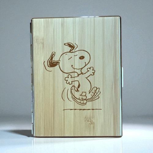 Engraved Cartoon Dog Wooden Cigarette Case – Bamboo & Metal Wallet Holder for 9 Cigarettes