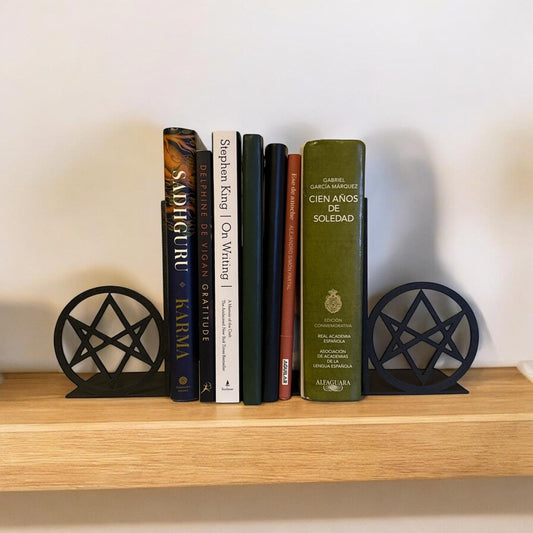 Supernautural Bookends. Bookends for Supernatural lovers. Good readers, good books, good bookshelf