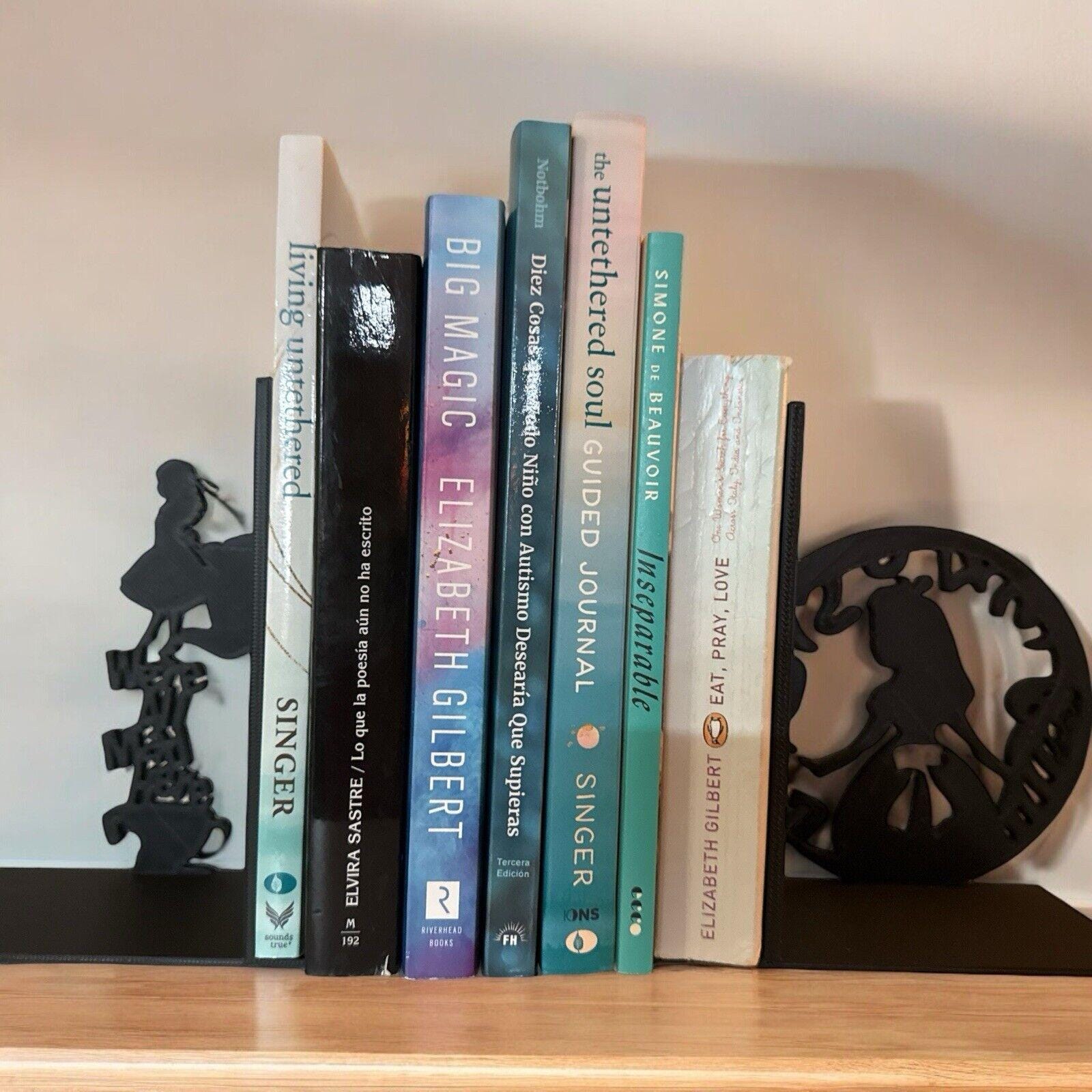 Alicia En El Pais De Las Maravillas Bookends. Alice in Wonderland Bookends.