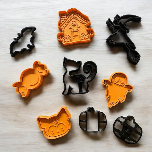 Hallowern Set Cookie Cutter . Different Molds For Cookies. Ghost And More