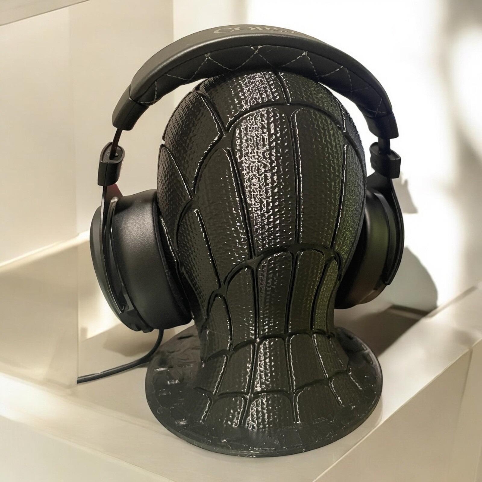 lack Web Mask Headphone Stand – 3D Printed Hero Display for Gamers & Collectors