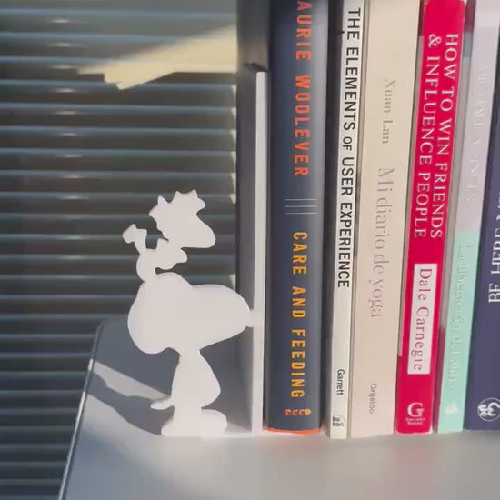 Cartoon Character Bookends | 3D Printed Book Holder Set | Fun Shelf Decor for Kids Room or Geeky Book Nook